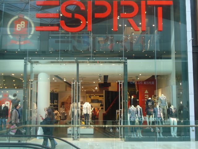 Retailers in Germany, Esprit